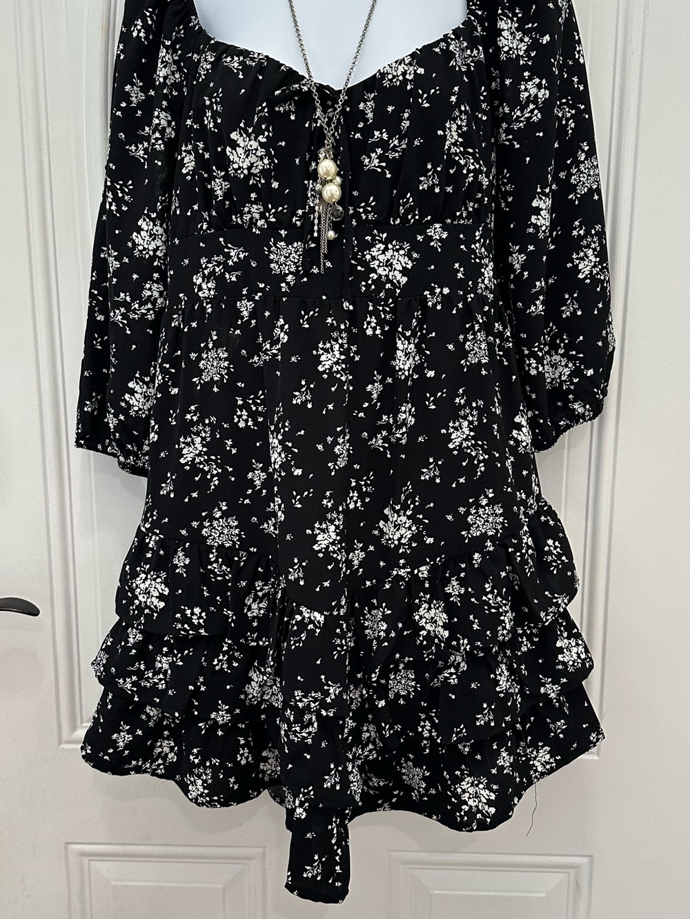Inspired Hearts: Flowy Black and White Floral Mini Dress XL